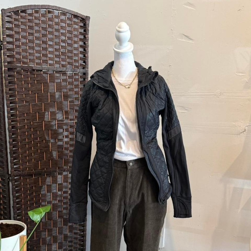 Women's Athleta Black Quilted Hooded Sport Jacket Size XXS